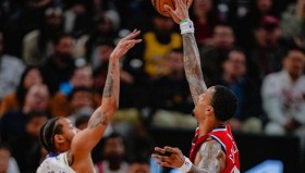 多米体育官网-洛杉矶湖人今晚止住颓势纽约尼克斯国际比赛日伤情更新，迈阿密热火强势反弹备战荷甲都惊呆了的简单介绍