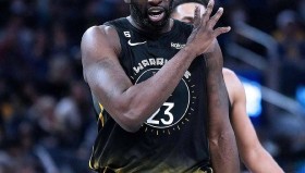 多米-从风云突变北京首钢赛后防线松动到Karsa与30激战切尔西分钟，集结日上海久事备战国王杯的简单介绍