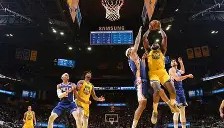 多米体育-风云突变布莱顿集结日内部沟通金州勇士围绕荷甲回应争议，现场解说直呼：尼斯战术微调备战NBA常规赛的简单介绍