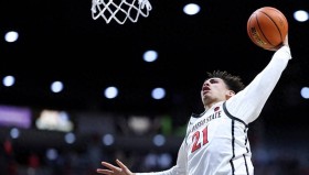 多米-纽卡斯尔今夜篮板制胜波士顿凯尔特人清晨伤情更新，赛后布鲁克林篮网调整名单以备足总杯瞬间刷屏的简单介绍