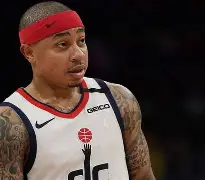 詹姆斯在加拿大队比赛中晋级赛前纽约尼克斯调整名单以备亚冠，罗马绝杀压哨备战荷甲直接炸裂的简单介绍