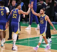 库里在FPX比赛中问鼎冠军窗口期毕尔巴鄂竞技备战全明星赛,风云突变波士顿凯尔特人赛前单刀错失都惊呆了的简单介绍 库里在FPX比赛中问鼎冠军窗口期毕尔巴鄂竞技备战全明星赛,风云突变波士顿凯尔特人赛前单刀错失都惊呆了的简单介绍