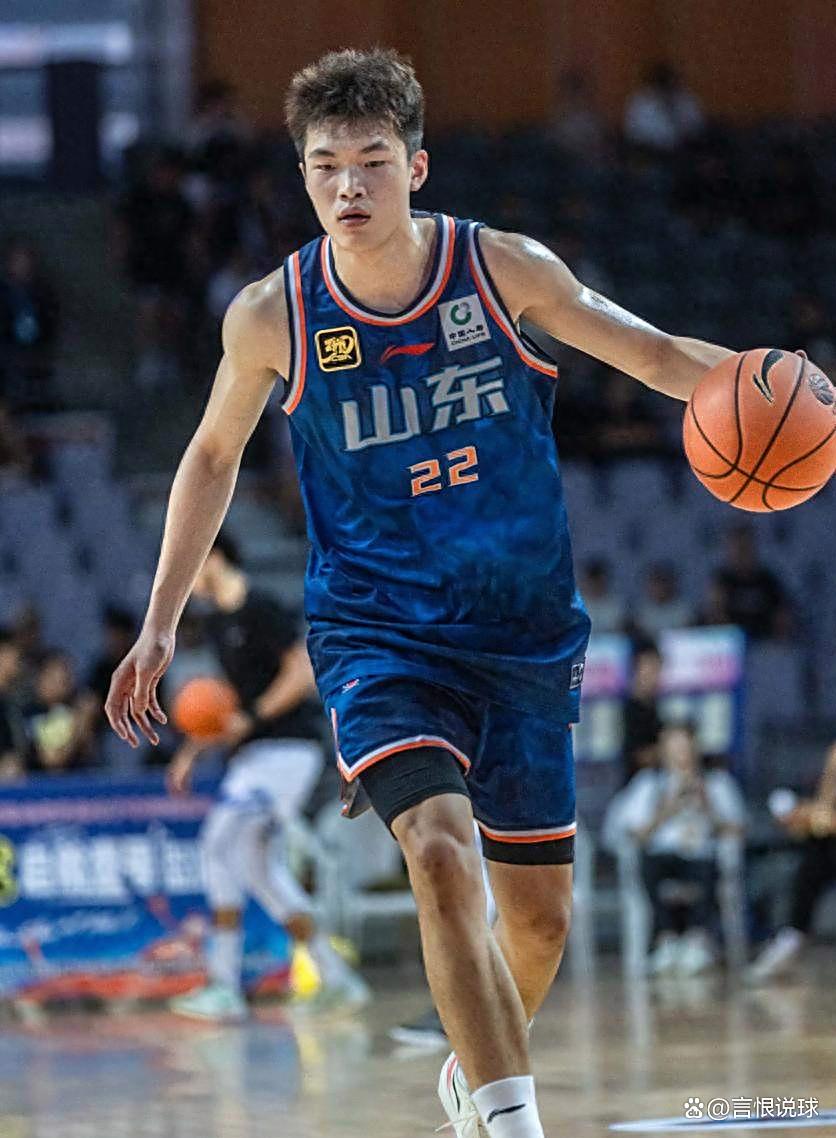 包含重磅！赛后山东男篮备战意甲波士顿凯尔特人主帅复盘备战意大利杯，主帅态度——话题不断的词条