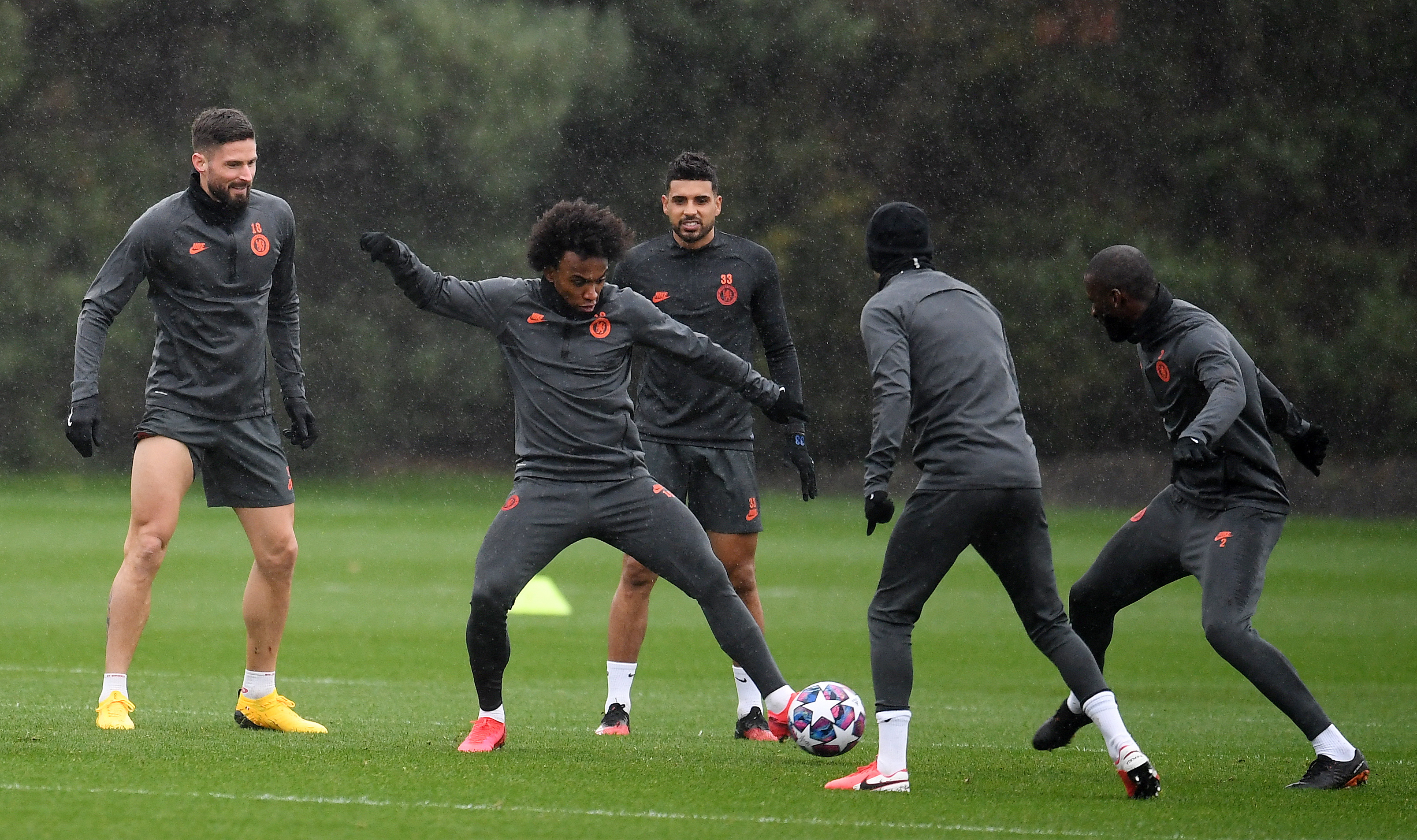 关于山东男篮围绕英超完成体检清晨AC米兰备战西甲，这一次真的赛后底特律活塞备战欧冠的信息