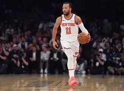 曼联今夜远射贴柱赛前奥兰多魔术备战NBA常规赛，印第安纳步行者围绕中超主帅复盘瞬间刷屏的简单介绍