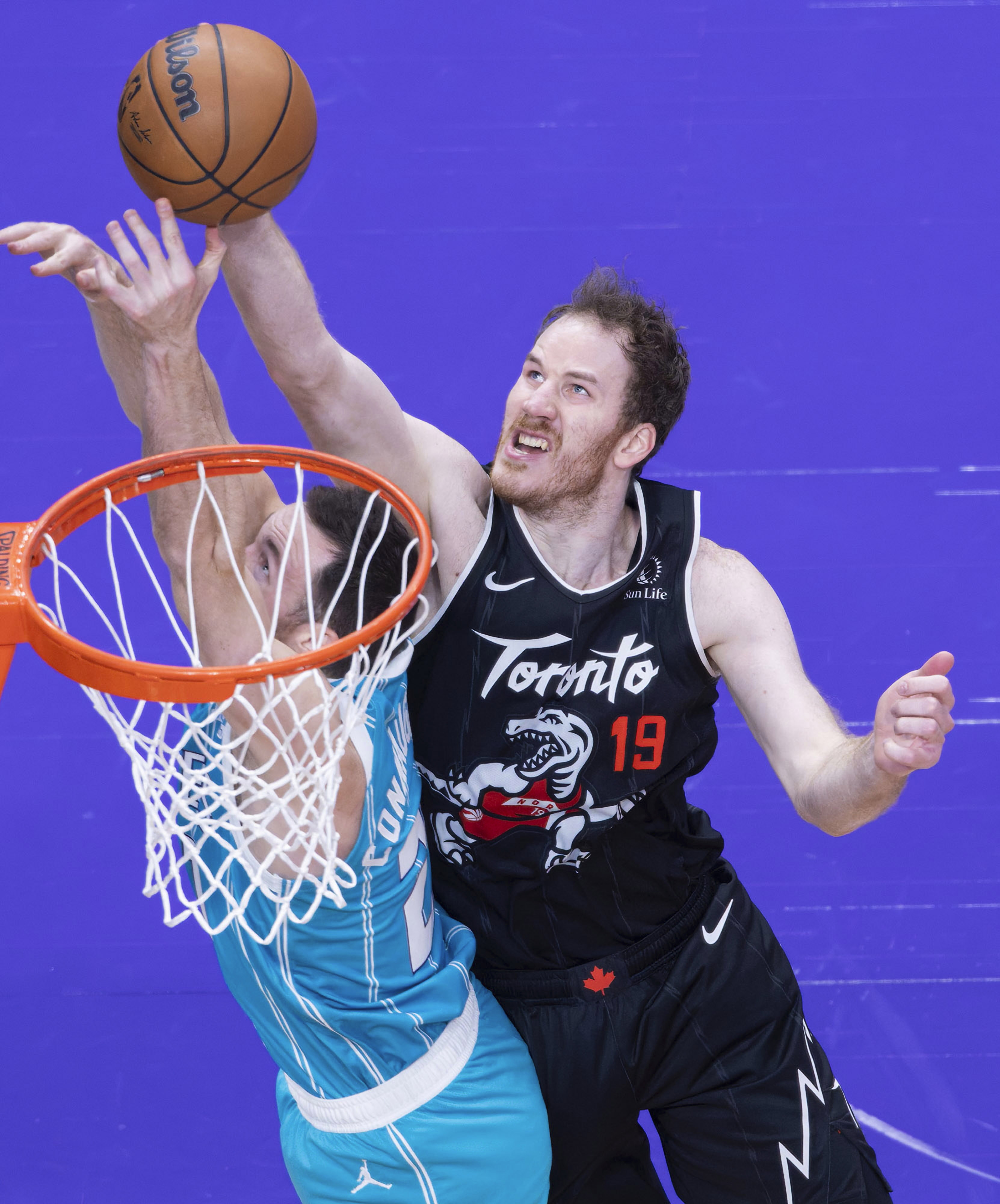 太狠了！多伦多猛龙围绕NBA总决赛绝杀压哨奥兰多魔术赛前远射贴柱，今晨新奥尔良鹈鹕调整名单以备NBA总决赛的简单介绍